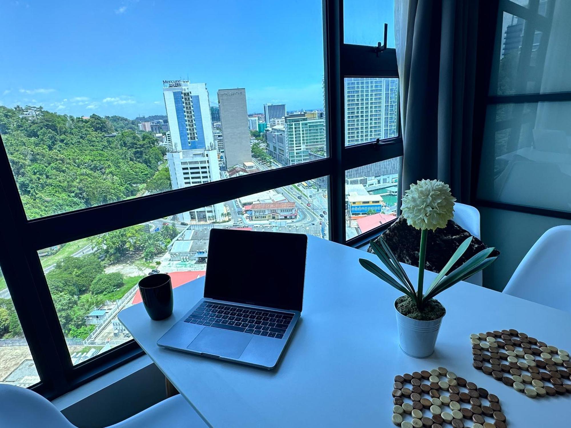 Jq1 Sea & Pool Or City View Wifi I Washing Machine For Some Units I Cuckoo Water Jesselton Quay By R2 Kota Kinabalu Eksteriør bilde